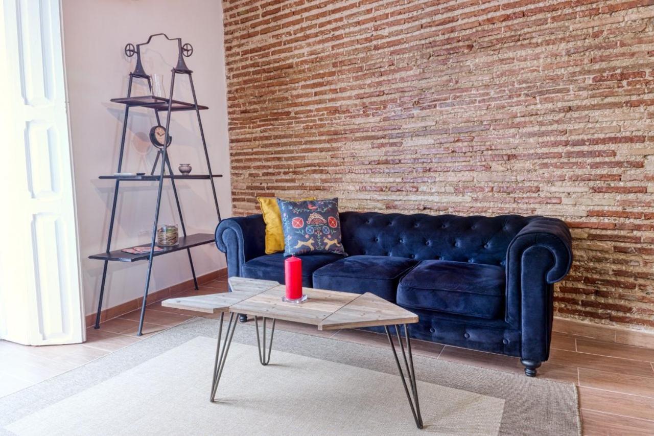 Апартаменты Beams & Bricks Валенсия Экстерьер фото